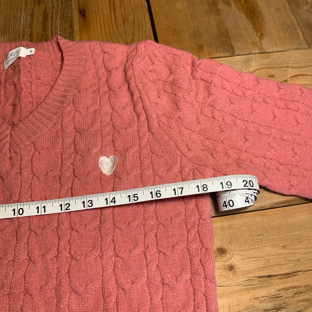 Shop the Mint NWOT Pink V-Neck Cable Knit Sweater🩷Valentine’s Day🩷 - Picture 6 of 16